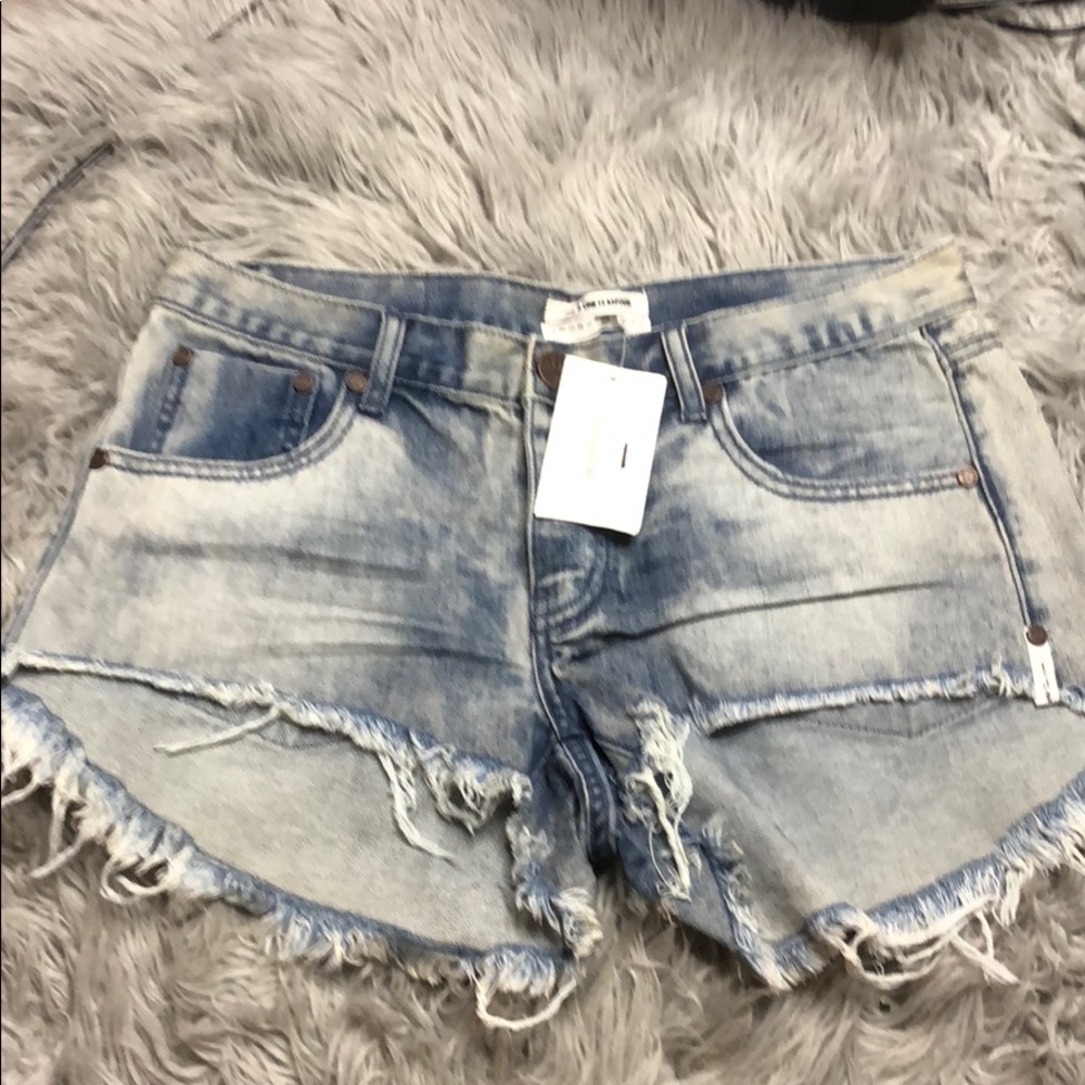 One teaspoon Bonitas 28 BNWT